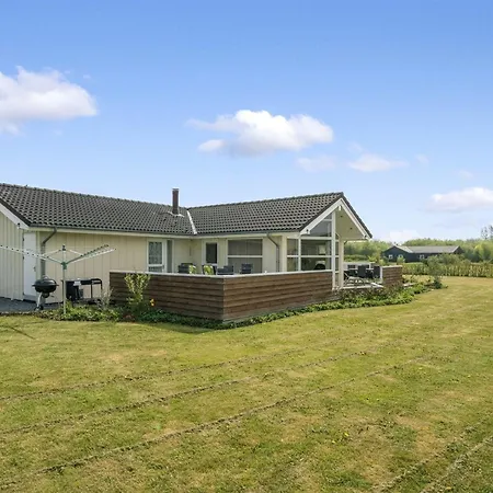 Reimer - 700m From The Sea By Interhome Nedre Lysabild